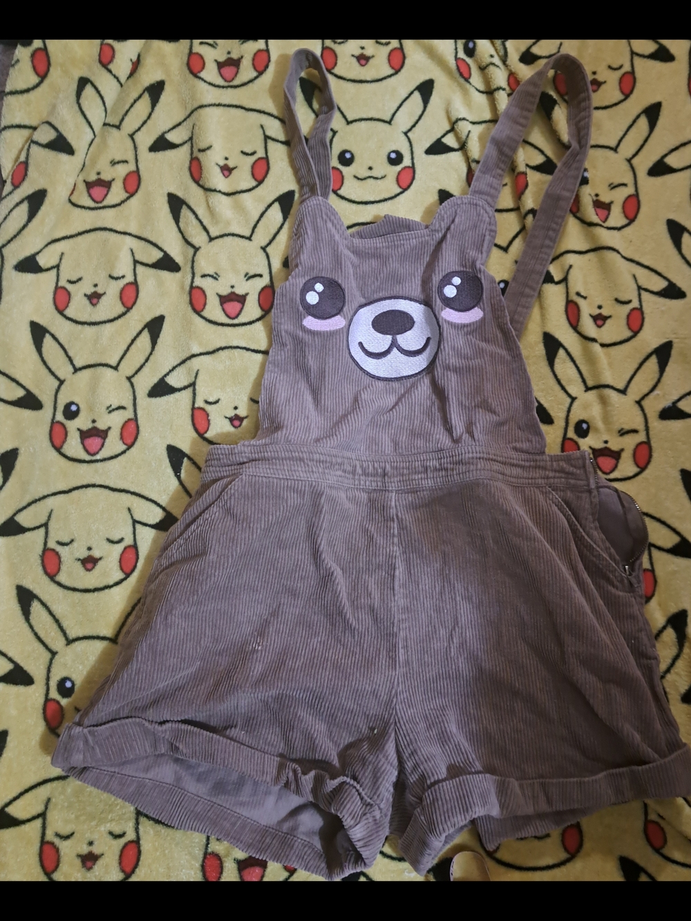 Corduroy Bear Face Short Overalls
